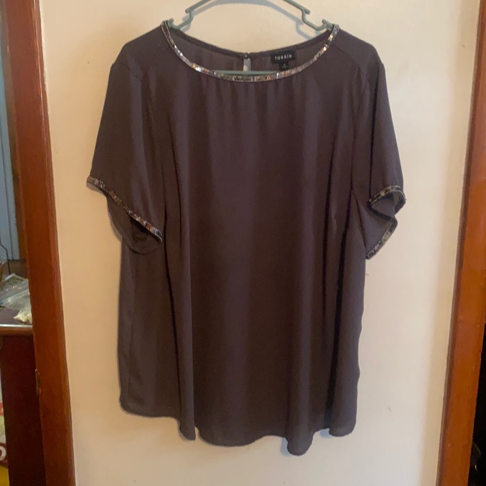 Gray silky Torrid blouse